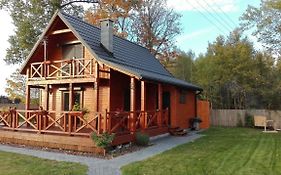 Dziki zakątek Piskornia dom z podgrzewanym basenem, sauną,balią,jacuzzi
